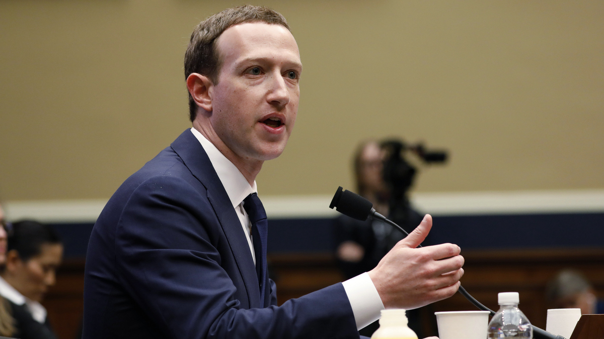 Facebook CEO Mark Zuckerberg Should Be Liable for Privacy Missteps, Top US Lawmaker Says