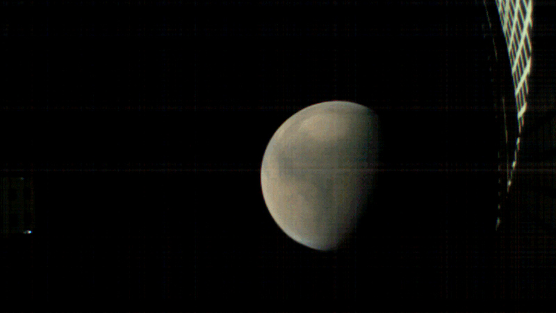 NASA's Tiny Satellites Fall Silent After Proving New Tech at Mars