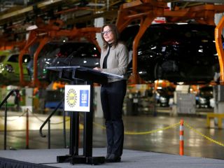 CES 2022: GM CEO Announces Plans to Launch Personal Self-Driving Car by Mid-Decade