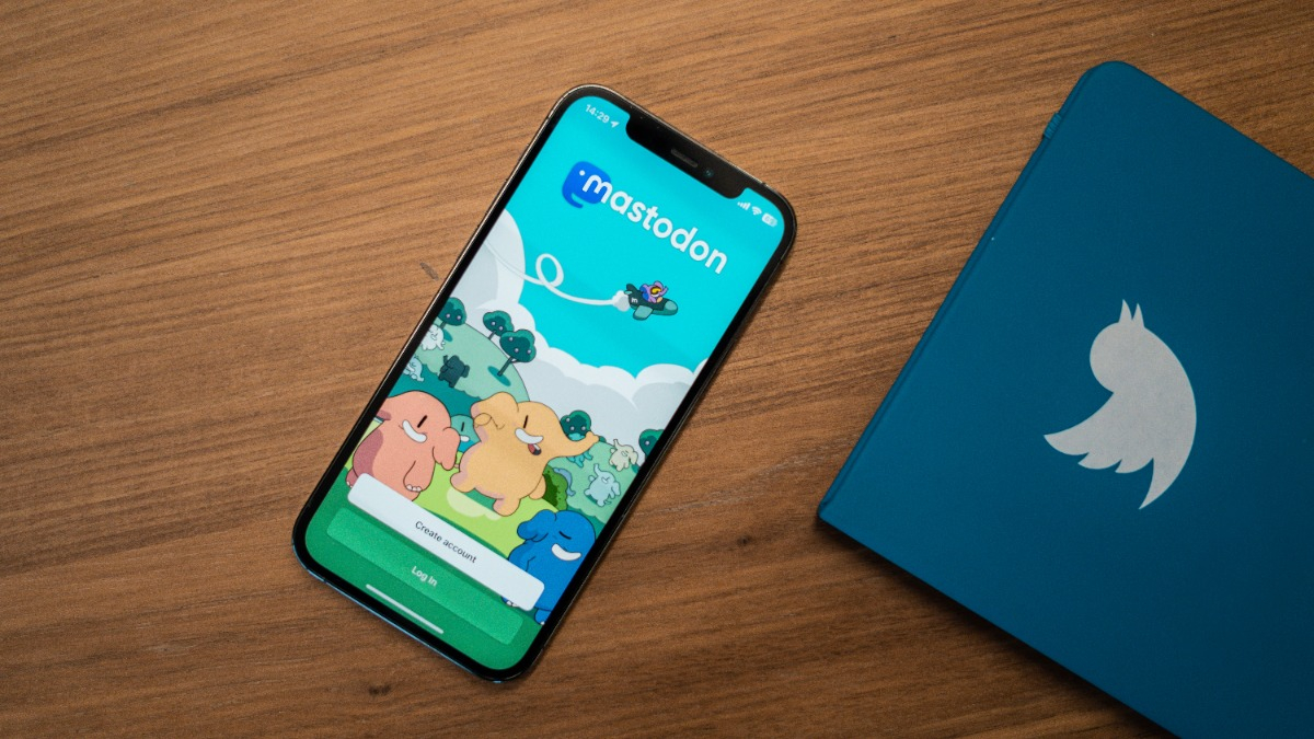 Twitter Alternative Mastodon Sees Surge in Activity After Elon Musk Imposes Tweet Read Limits