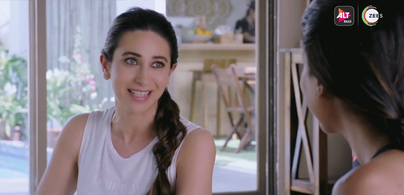 Mentalhood Trailer: Karisma Kapoor Is One of Six &lsquo;Supermoms&rsquo; in ALTBalaji, Zee5 Series