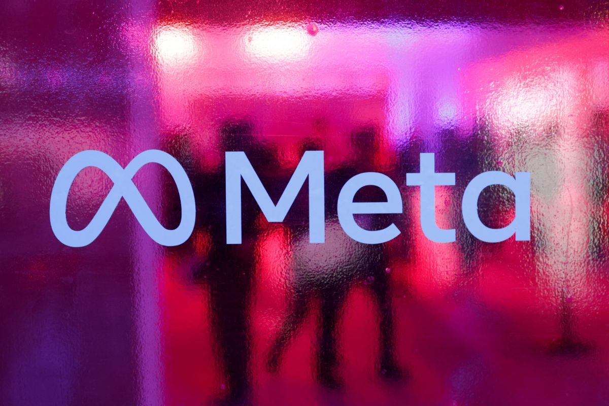 Meta Reportedly Freezes Hiring in AI Division Amid Restructuring of Superintelligence Labs