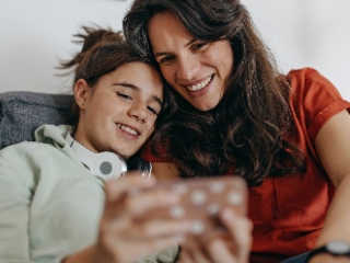 Meta Brings Stricter Message Settings for Teens on Instagram, Facebook Messenger