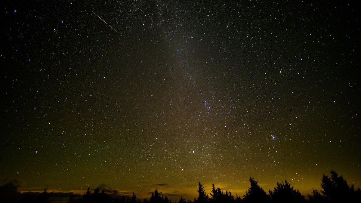 Comet SW3's Spectacular Meteor Shower Tau Herculids May Take Place Next Week: How to Watch It and Other Details