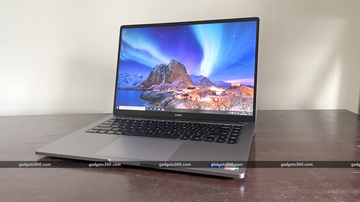 Mi Notebook Ultra First Impressions: High-End Features and Design