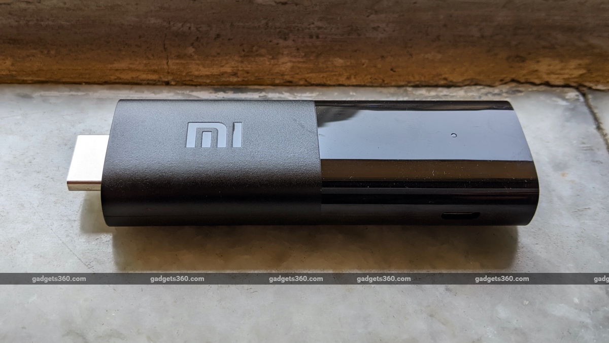 Mi TV Stick vs Fire TV Stick Lite: Which Is the Best Budget Streaming Device in India?