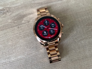 Michael Kors Gen 6 Bradshaw (MKT5133) Wear OS Smartwatch Review: Flashy Smarts