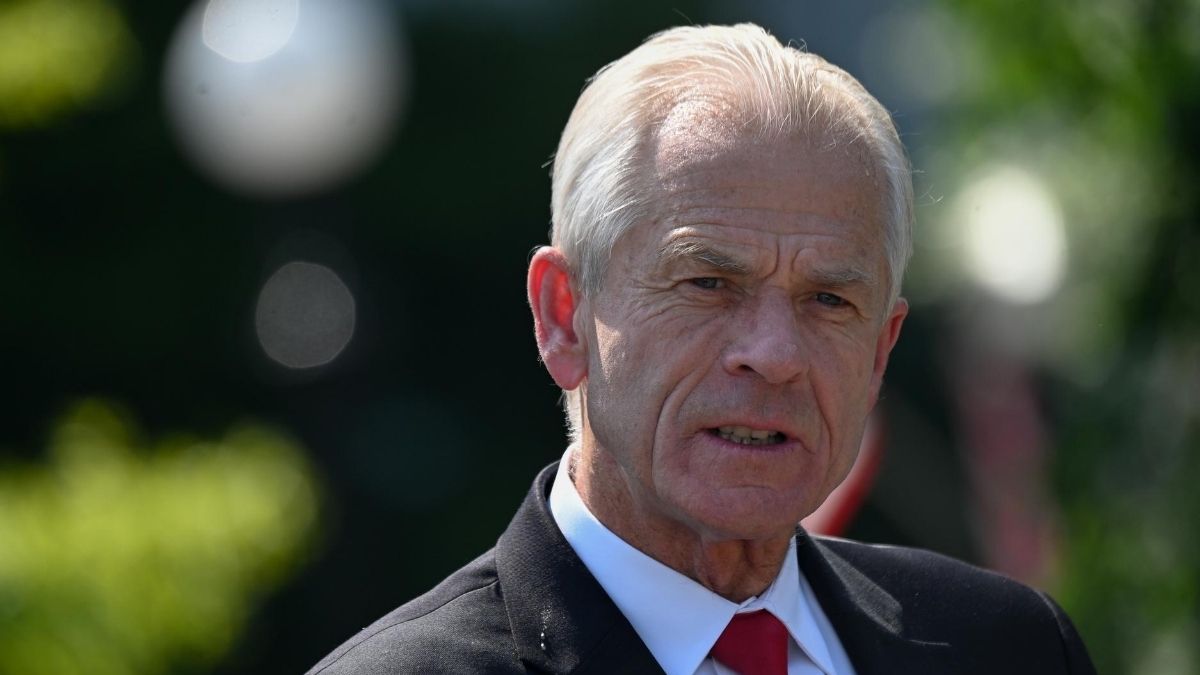 Microsoft Could Divest China Holdings, Suggests White House Trade Adviser Navarro