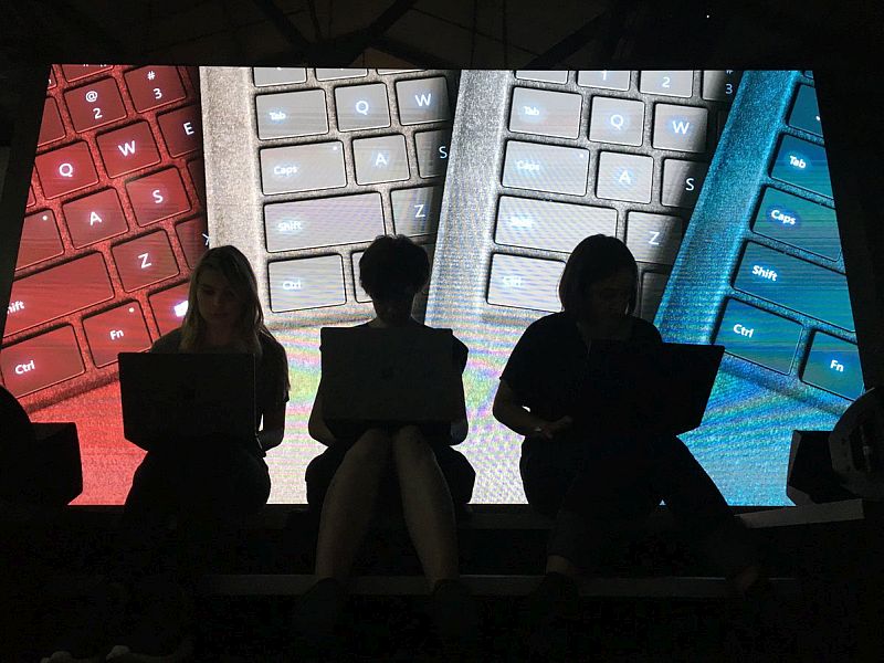 Microsoft Surface Pro Type Covers Spotted Ahead of Tuesday's Launch