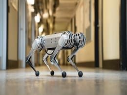 MIT's Latest Dog-Like Robot Can Do Backflips on Command MIT's Latest Dog-Like Robot Can Do Backflips on Command