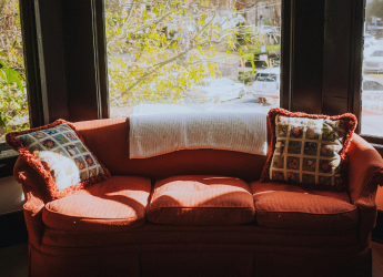 Living Room: The Best Sectional Sofas for Large Indian Joint Families