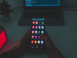 India Has So Far Blocked 320 Mobile Apps to Ensure Safe Internet for Users: Union Minister Som Prakash India Has So Far Blocked 320 Mobile Apps to Ensure Safe Internet for Users: Union Minister Som Prakash