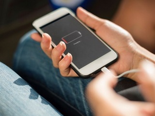 EU May Get Tough on Apple, Other Companies With Non-Standard Mobile Chargers