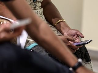 Department of Telecom Orders ISPs, Telcos to Block Access to 59 Apps Including TikTok, UC Browser, SHAREit, and Others