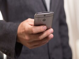 Budget 2017: Mobile Phones Prices Likely to See 1-2 Percent Hike, Says Counterpoint Budget 2017: Mobile Phones Prices Likely to See 1-2 Percent Hike, Says Counterpoint