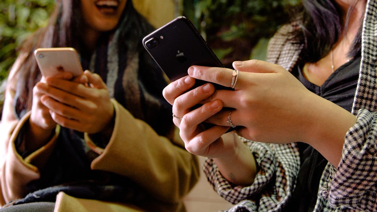 Add a '0' Before Dialling a Mobile Phone Number, Says TRAI