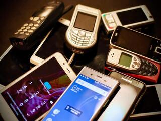 Delhi Police Seized 348 Mobile Phones in Jails in Last 2.5 Months