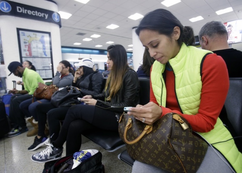 DoT Moves Proposal for Allowing Wi-Fi Services in Flights