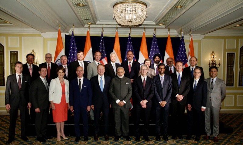 PM Modi Meets US Tech CEOs, Invites Them to Invest in India