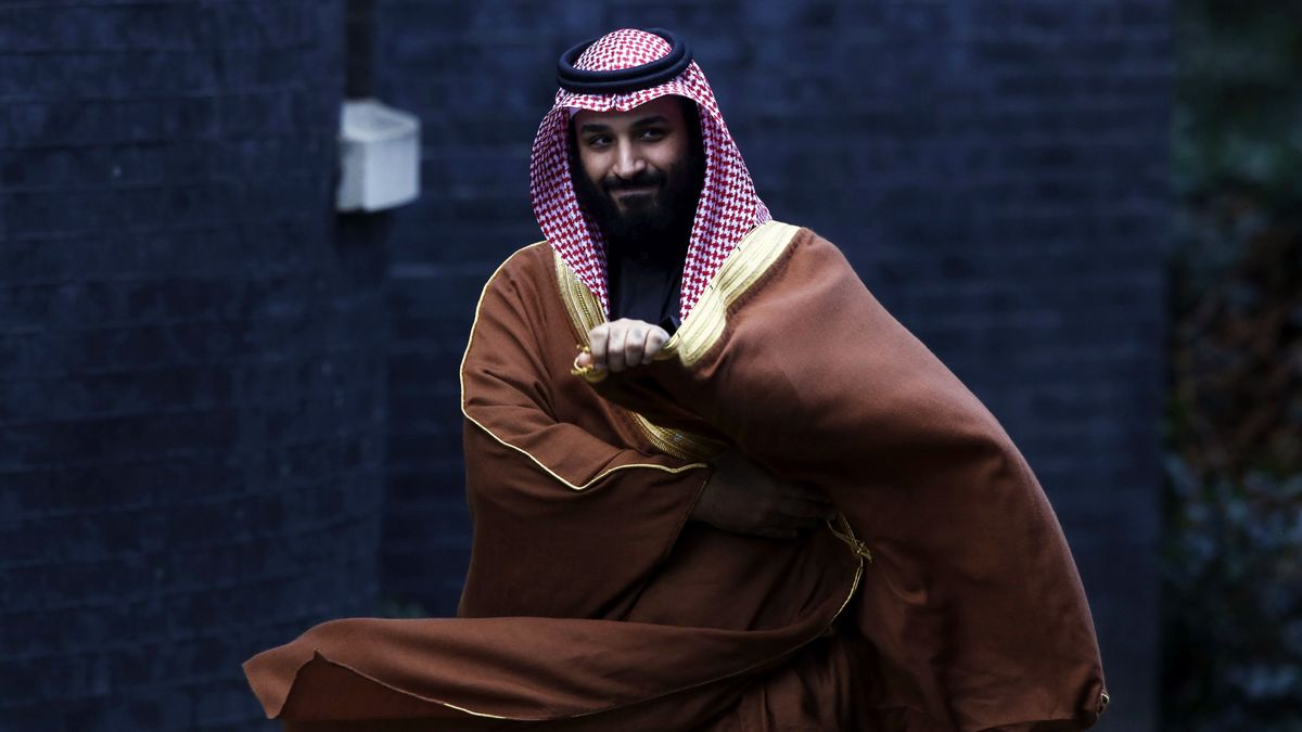 Saudi Arabia Dismisses Report It Is Behind Hacking of Amazon Boss Bezos' Phone, Calls It 'Absurd'
