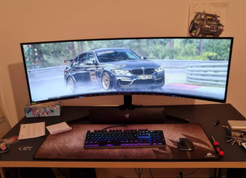 Best Ultra-Wide Curved Monitors for Gaming & Productivity