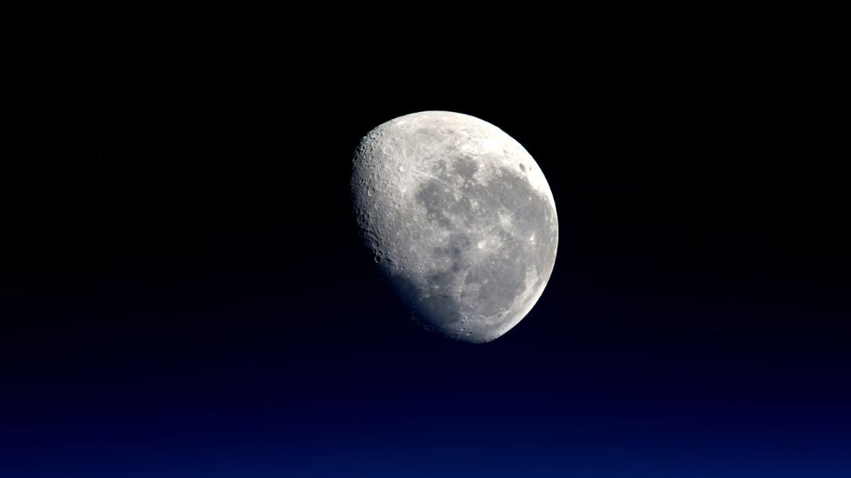Meteorite Impacts Not Solar Wind Are Key to Moon&rsquo;s Atmosphere, New Research Shows