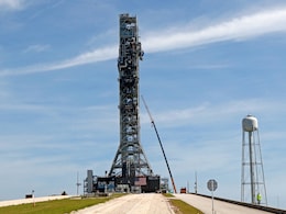 NASA Test of Mega Moon Rocket Engines Cut Short Unexpectedly NASA Test of Mega Moon Rocket Engines Cut Short Unexpectedly