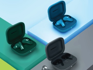 Moto Buds Loop With Bose-Tuned Audio Launched in India Alongside Moto Buds Bass: Price, Specifications