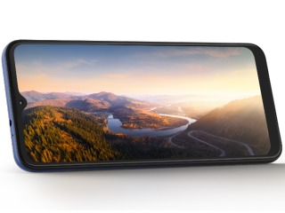 Moto E7 Plus Teased to Launch in India Soon; Global Price Details Announced