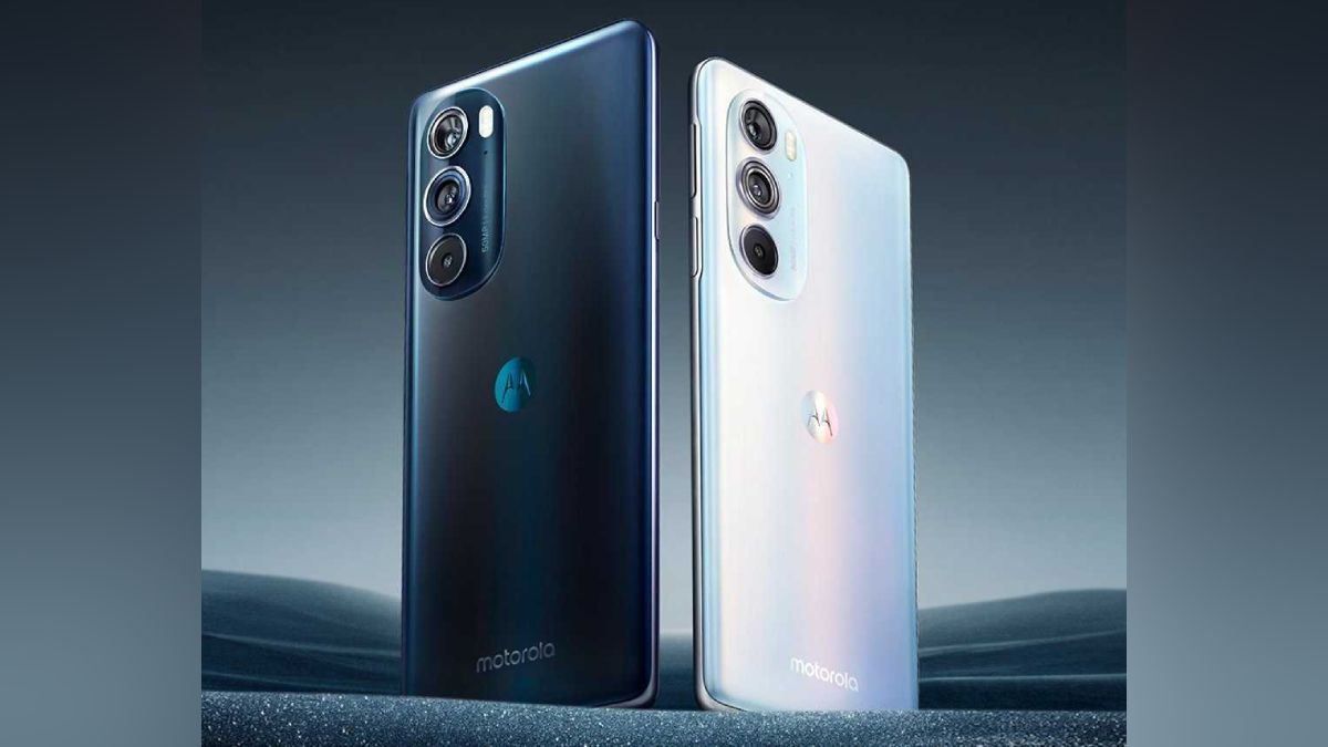Moto Edge X30 Official Renders Tease Rear Design, Triple Camera Setup Ahead of December 9 Launch