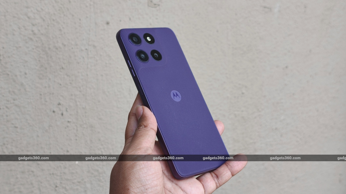 Moto G67 Power Review: Big on Power, Low on Price