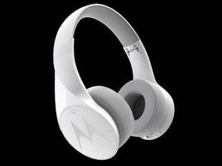 Motorola Pulse Escape Bluetooth On-Ear Headphones Launched in India at Rs. 3,499