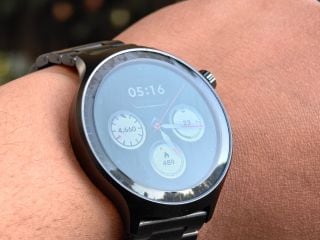 Moto Watch Review: The Best Smartwatch Under Rs. 6,000 in 2026?