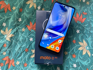 Moto E32s Sale in India Begins Today at 12pm: Price, Specifications