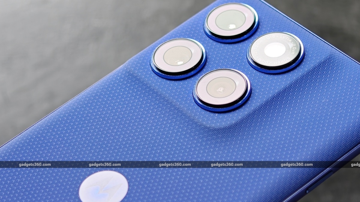 motorola edge 60 pro design wear gadgets 360 Motorola  MotorolaEdge60Pro