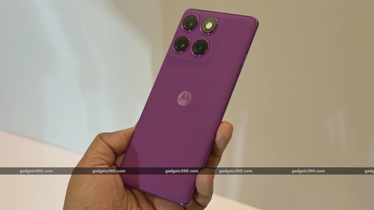 Motorola Edge 70 Render Surfaces with Minimal Design Changes; Could Get Dimensity 7000 Series Chip