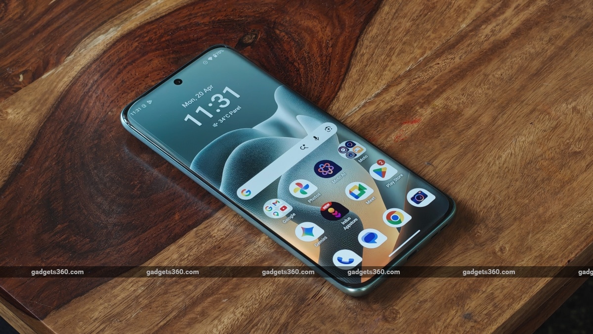 motorola edge 70 fusion display brightness gadgets 360 MotorolaEdge70Fusion  Motorola