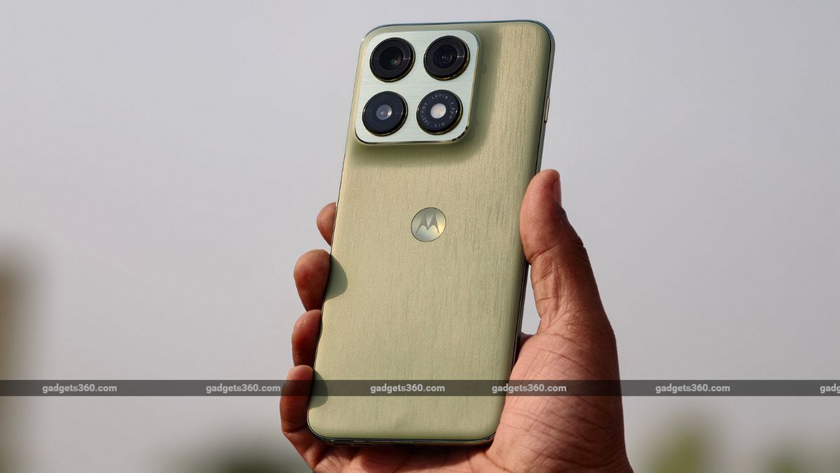 Top Phones Under Rs. 50,000 in India: Samsung Galaxy A37, Motorola Edge 70 Pro+ and More