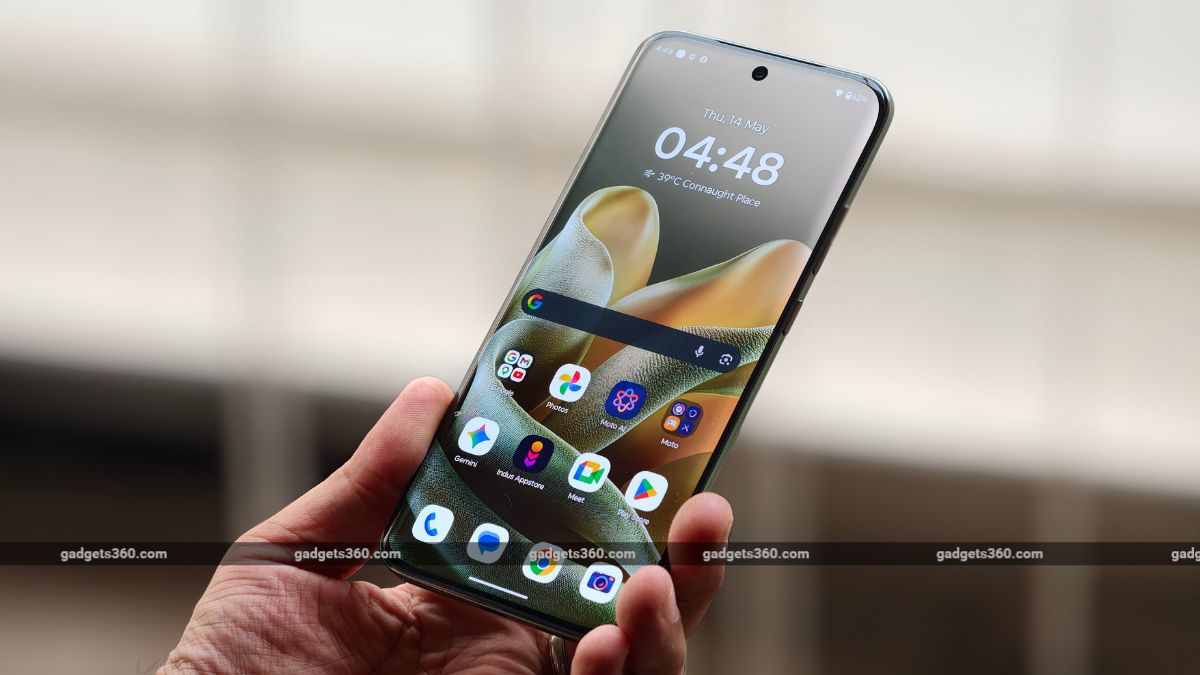 50MP Selfie Camera Phones: सेल्फी और वीडियो कॉलिंग के लिए ये हैं मार्केट में 8 शानदार ऑप्शन
