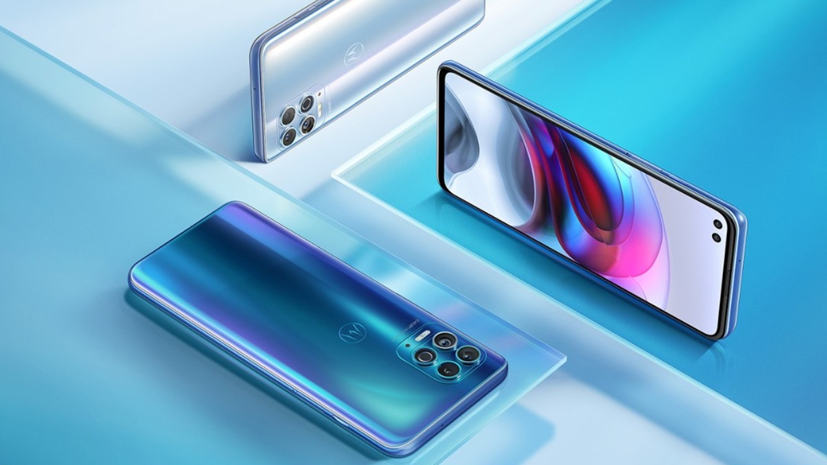 Motorola Edge S With Dual Selfie Cameras, Snapdragon 870 SoC Launched: Price, Specifications