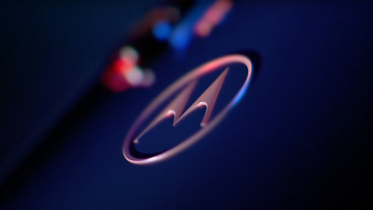 Motorola Defy Rugged Smartphone to Get Bullitt's Two-Way Satellite Messaging Service: Report