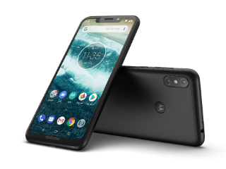 Motorola One Power Starts Receiving Android 10 Update, Rollout to Complete by January 10