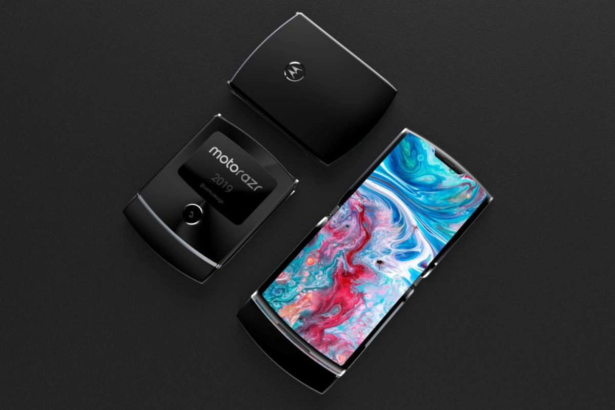 foldable motorola