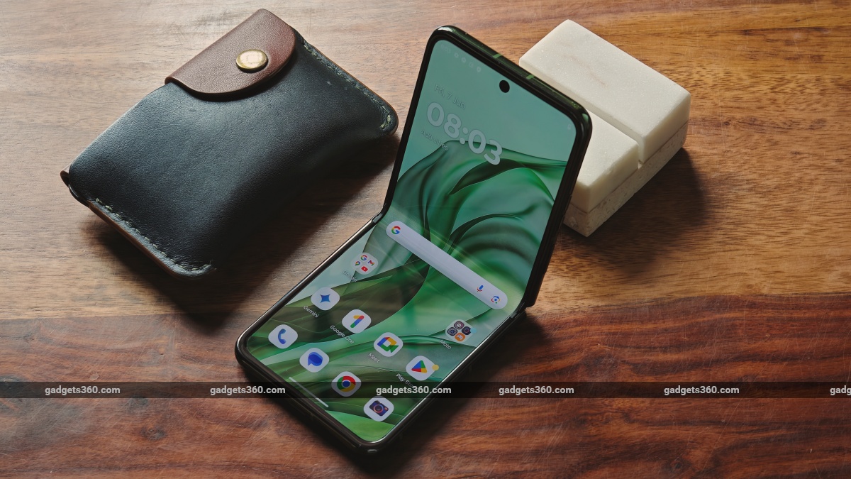 Amazon Prime Day 2024 Sale: Motorola Razr 50 Ultra, Samsung Galaxy M35, Lava Blaze X and iQoo Z9 Lite Go on Sale in India