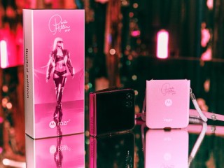 Motorola Razr+ Paris Hilton Edition With Custom Accessories Launched: Price, Features