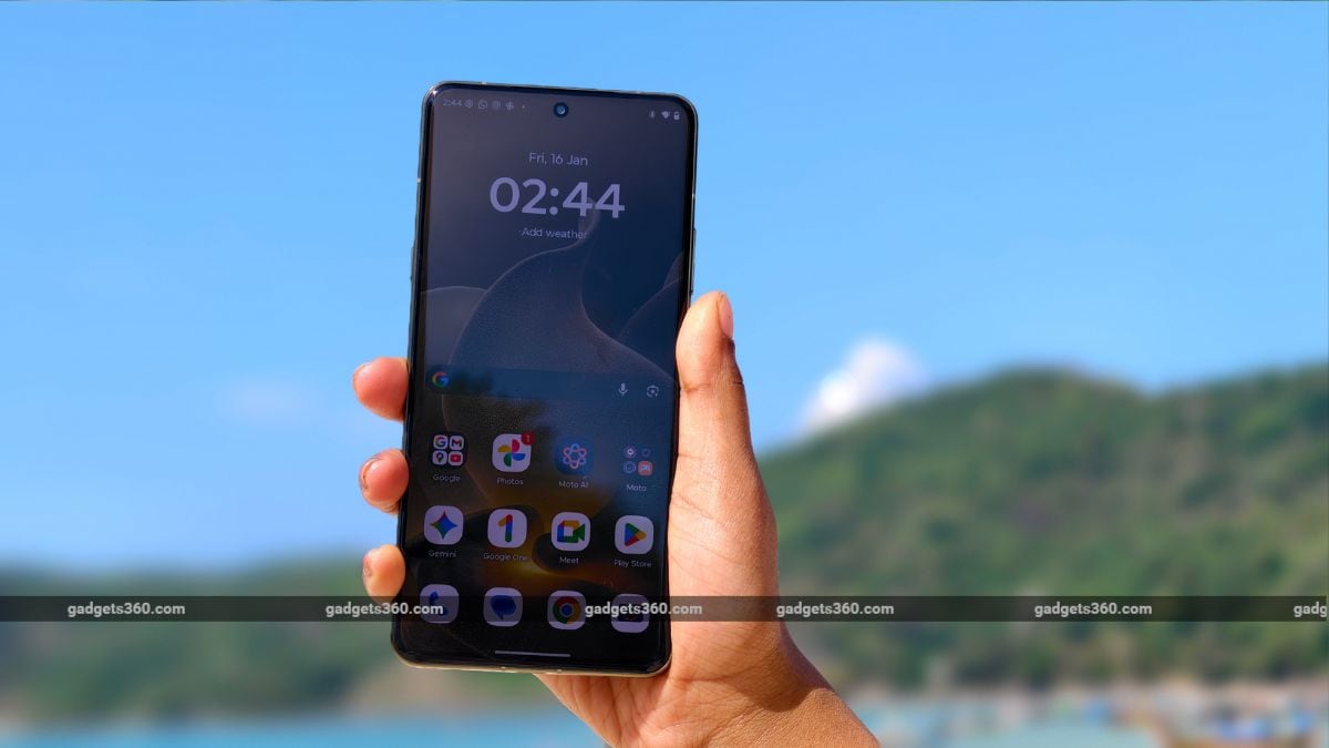 motorola signature gadgets 360 4 motorola_signature_gadgets_360