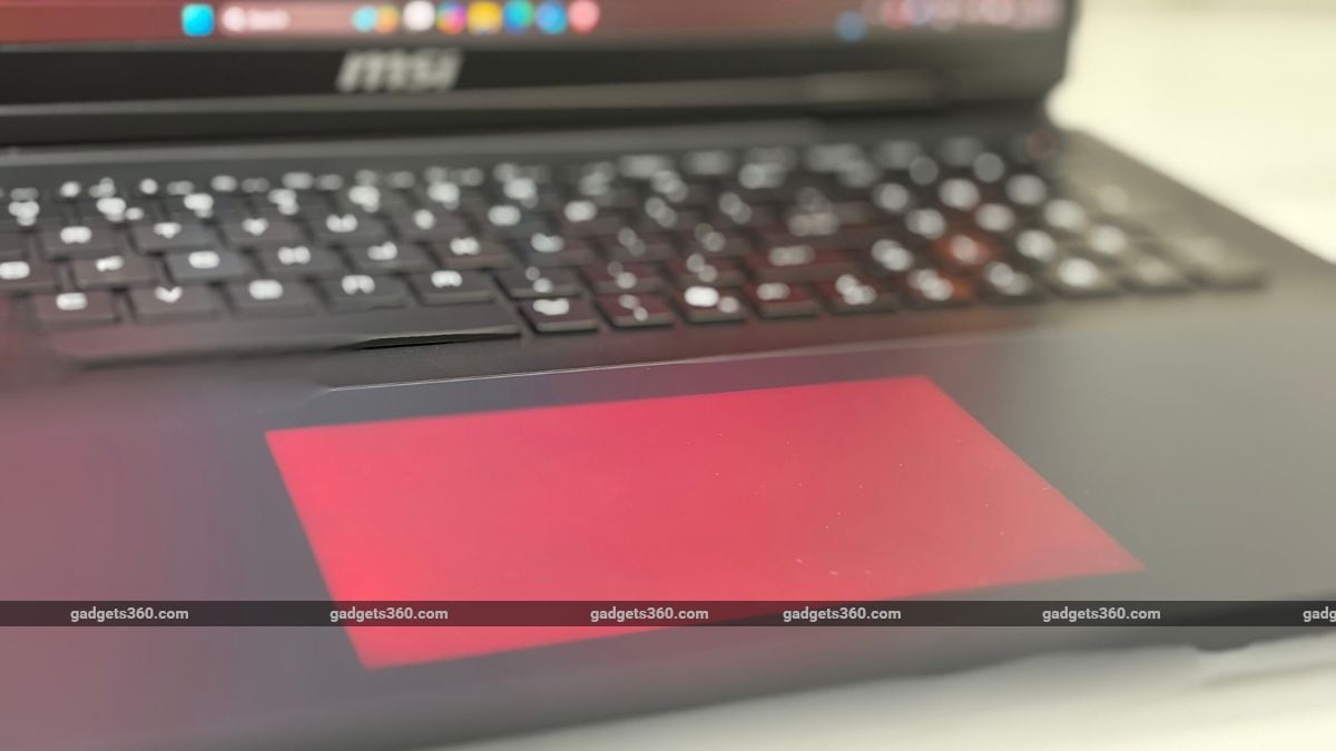 msi titan 18 hx ai review ndtv touchpad MSI