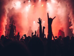Coronavirus: Music Streaming Giants Pledge to Help Musicians Hit by COVID-19 Coronavirus: Music Streaming Giants Pledge to Help Musicians Hit by COVID-19