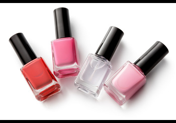 Best Nail Paints & Nail Care Kits For A Salon Manicure At Home