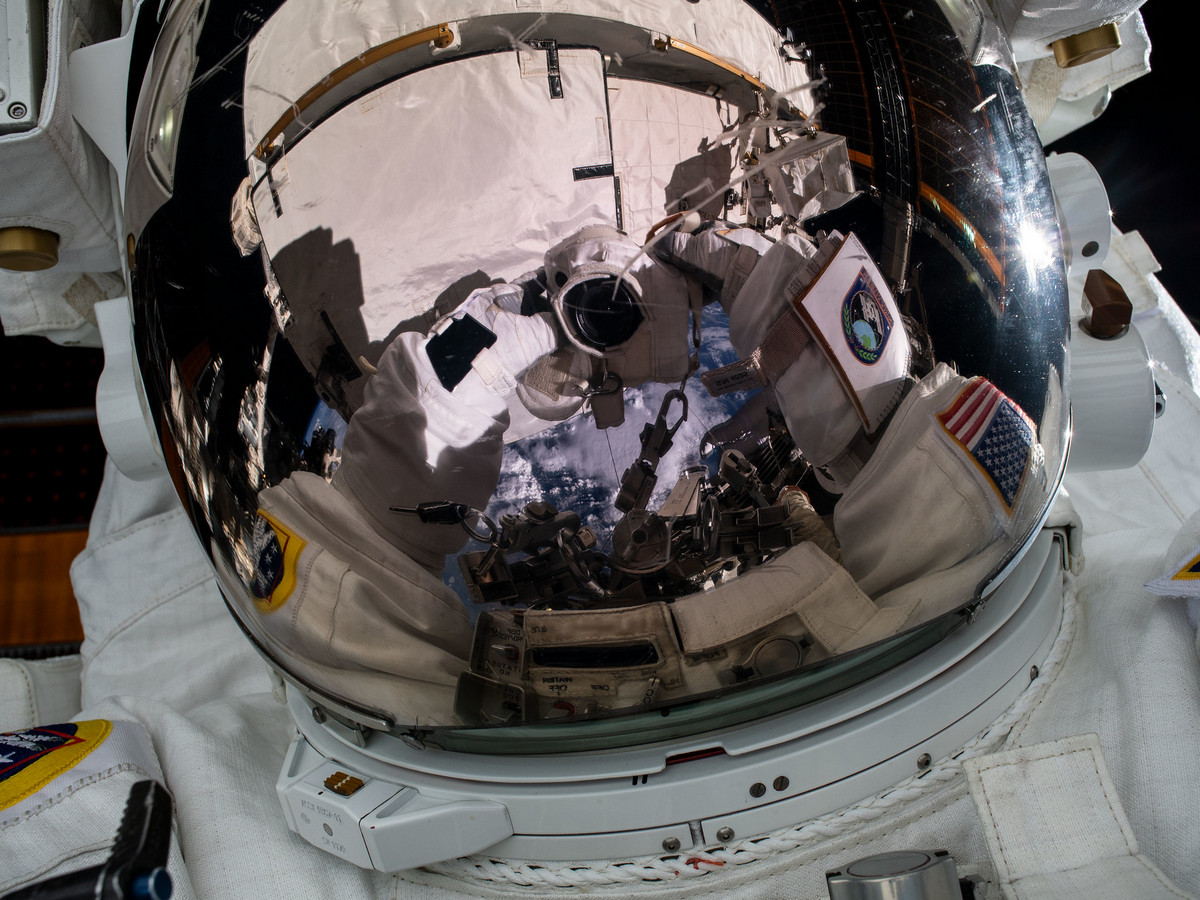 NASA Seeks Next Generation of Astronauts for Mars and Moon Missions